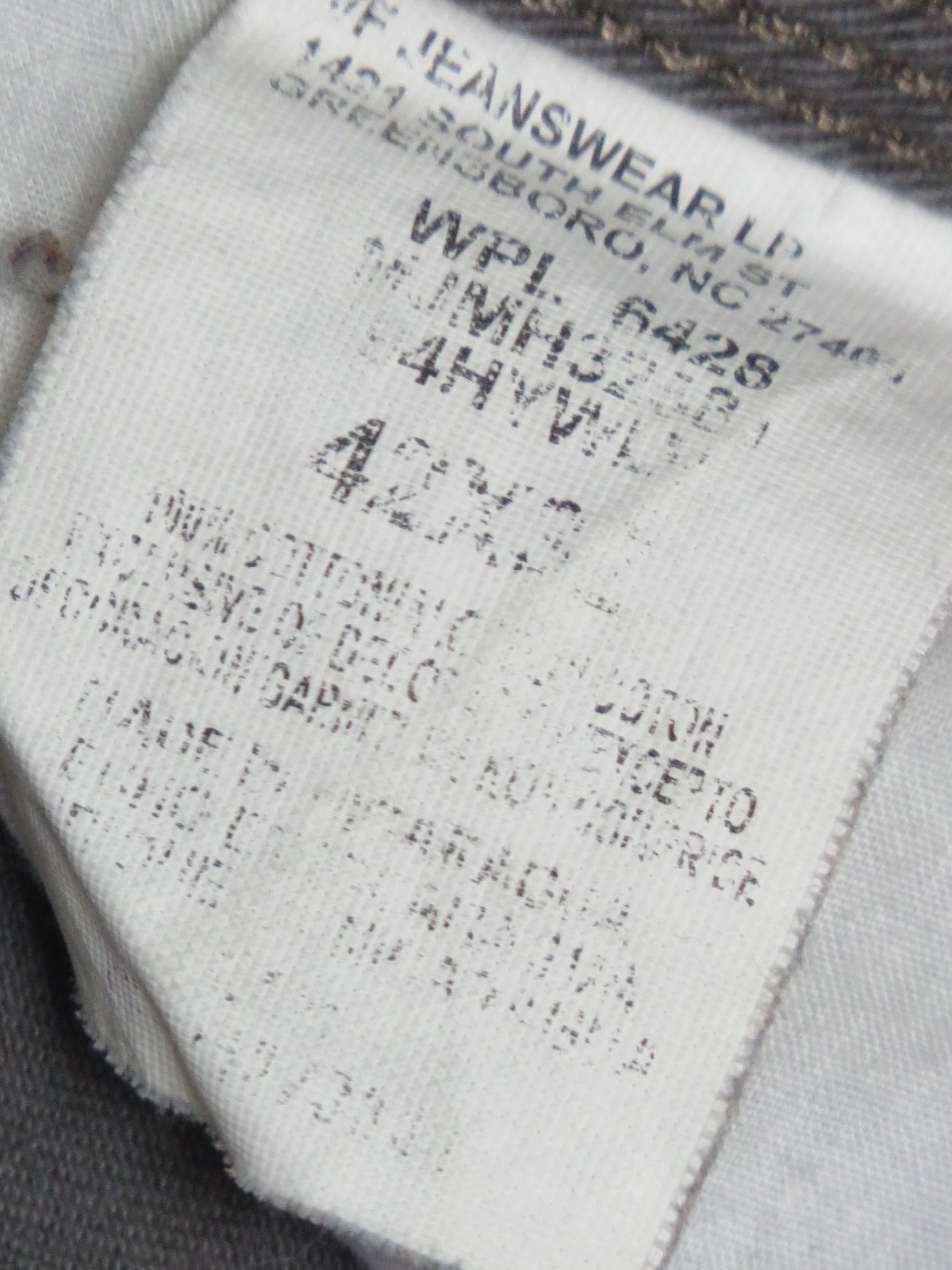 WRANGLER MENS 42X32 GRAY CARPENTER DUNGAREE 100% COTTON CANVAS JEANS