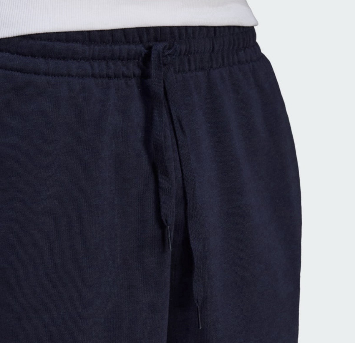 ESSENTIALS FRENCH TERRY 3-STRIPES SHORTS. MEDIUM