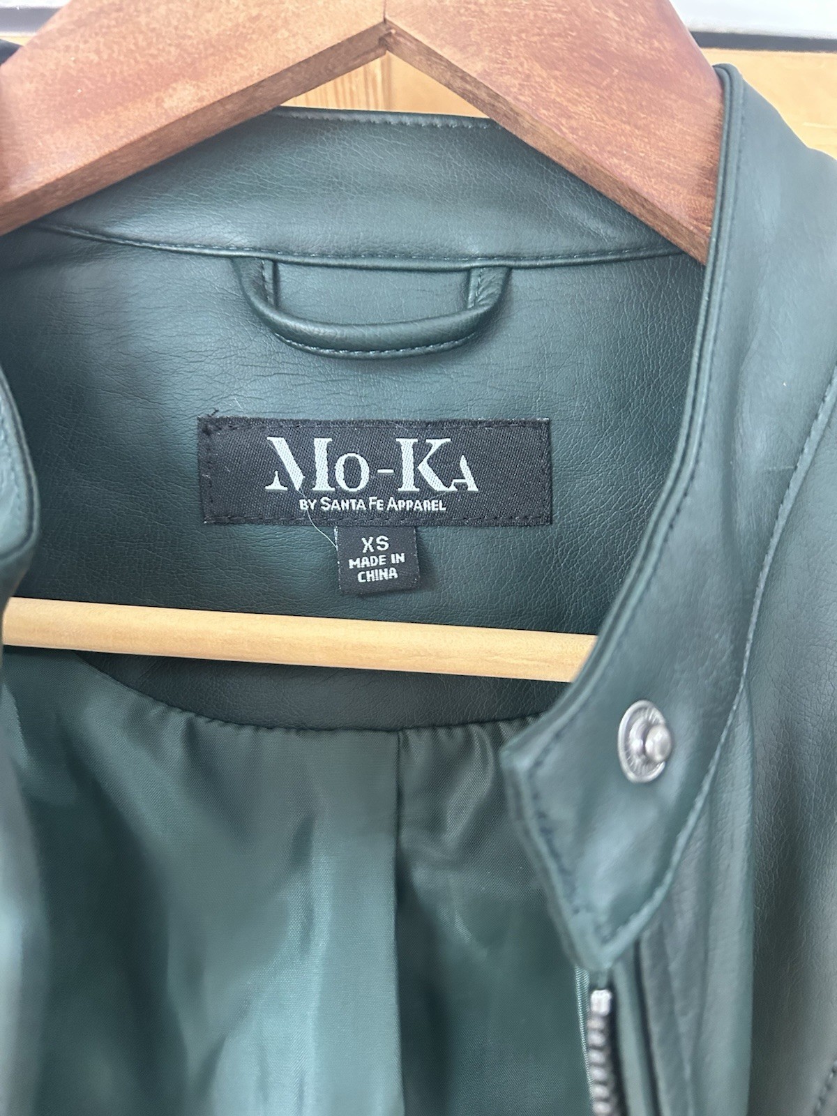 Mo-Ka Women’s Green Faux Leather Zip Jacket w/ Pockets Short Length XS Regular