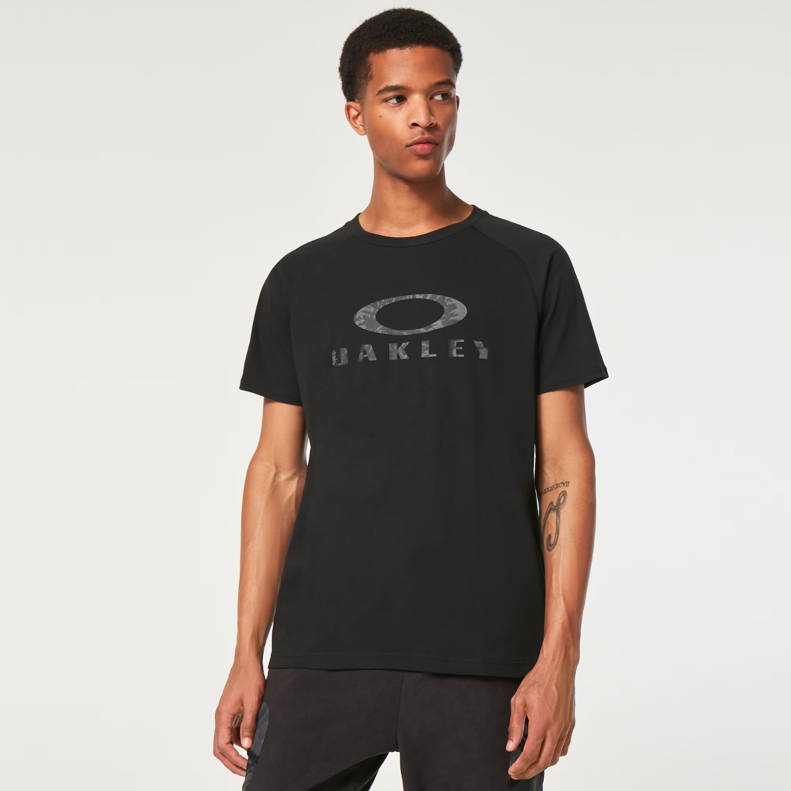 Oakley Mens Wanderlust Tee Short Sleeve T-Shirt Blackout Large NEW