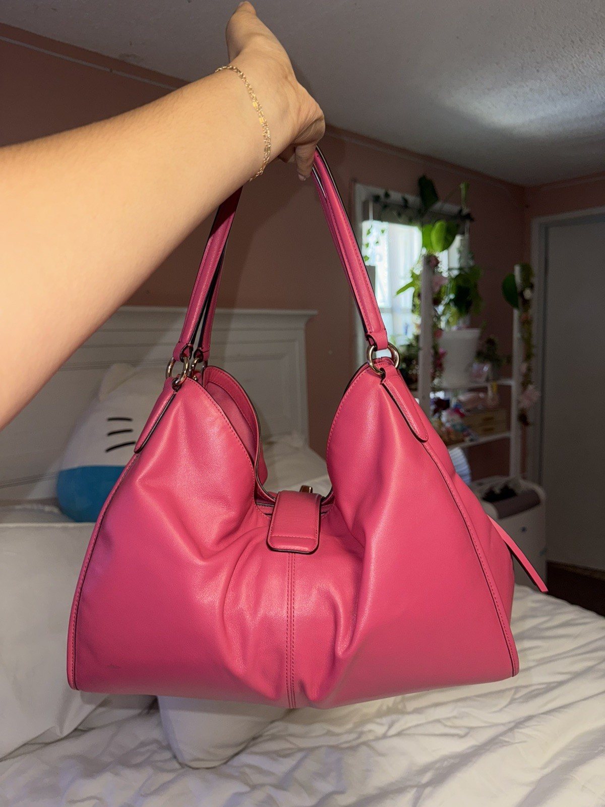 Gorgeous COACH pink Madison Carlyle Should Bag EXCELLENT CONDITION