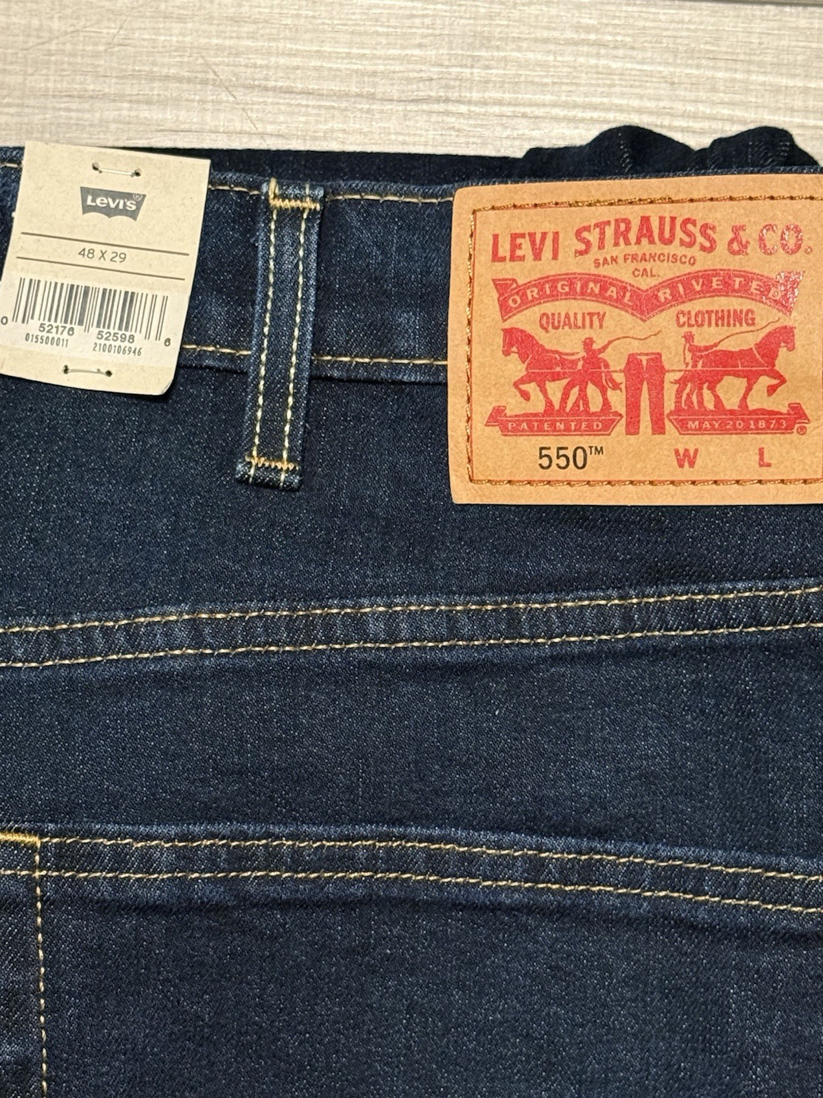 Levi’s 550 48×29 Relaxed Fit Straight Leg Jeans Blue Denim Men’s Dark Wash