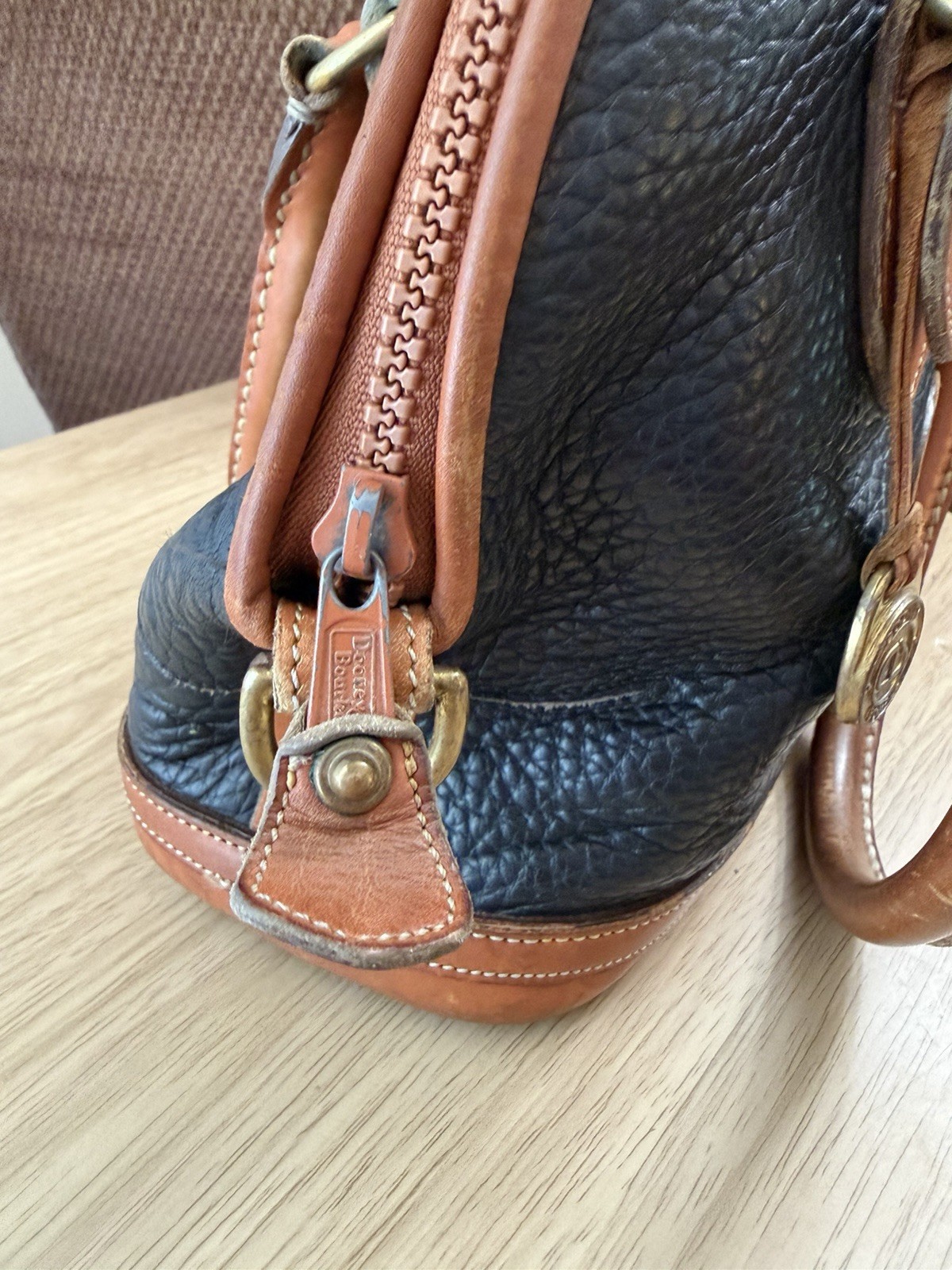 Dooney Bourke Black Leather Norfolk Satchel Vintage All-Weather