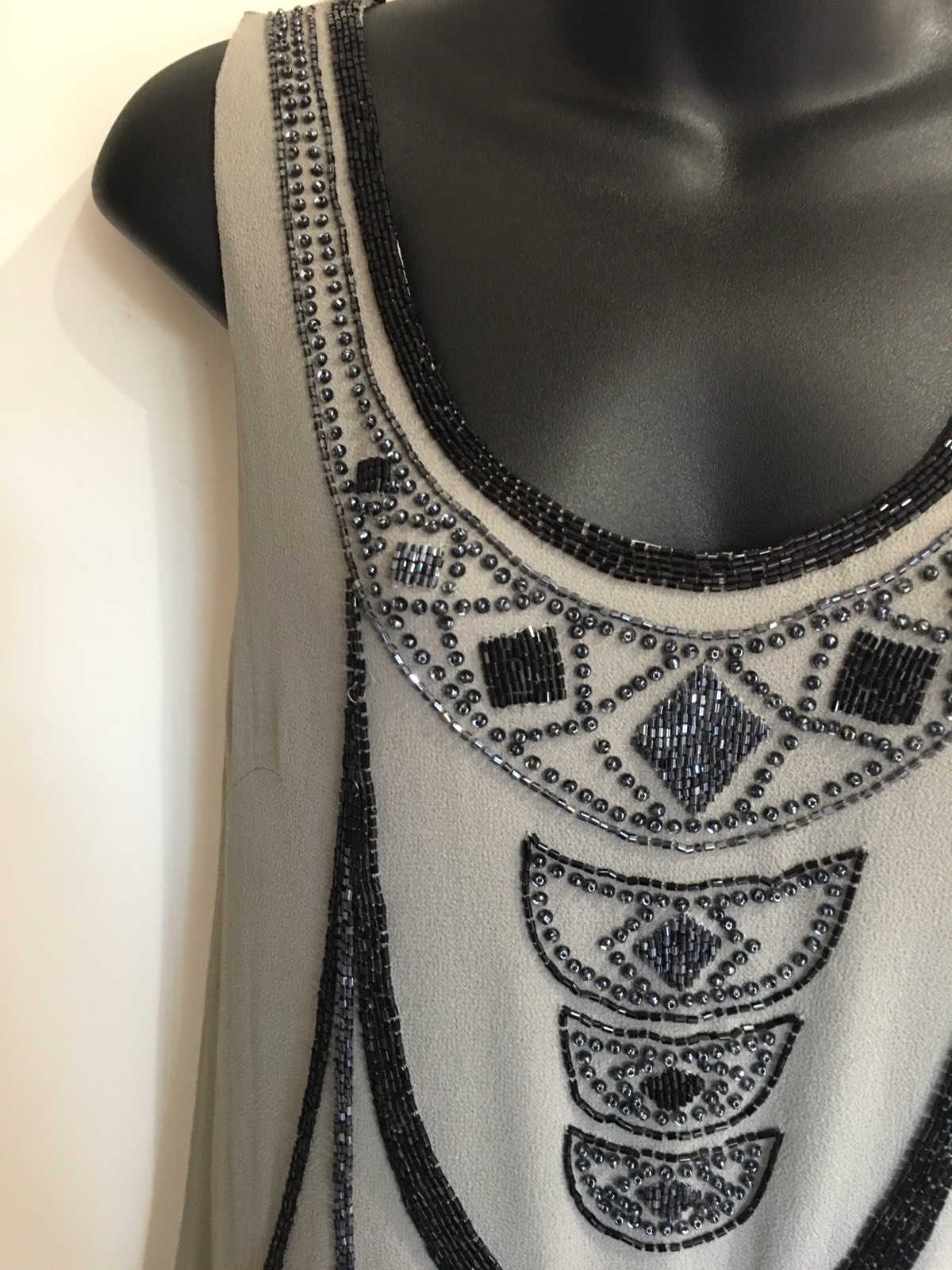 Grace Hill Designer Art Deco Vintage Retro Party Sequins Grey Black Top Size 8