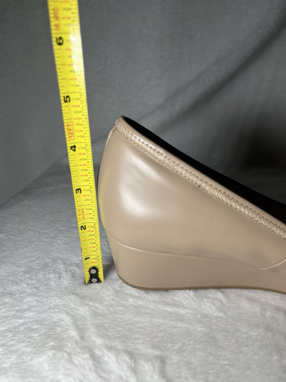 Cole Haan Leather 1 Inch Ballet-Inspired Wedge Pumps Size 8