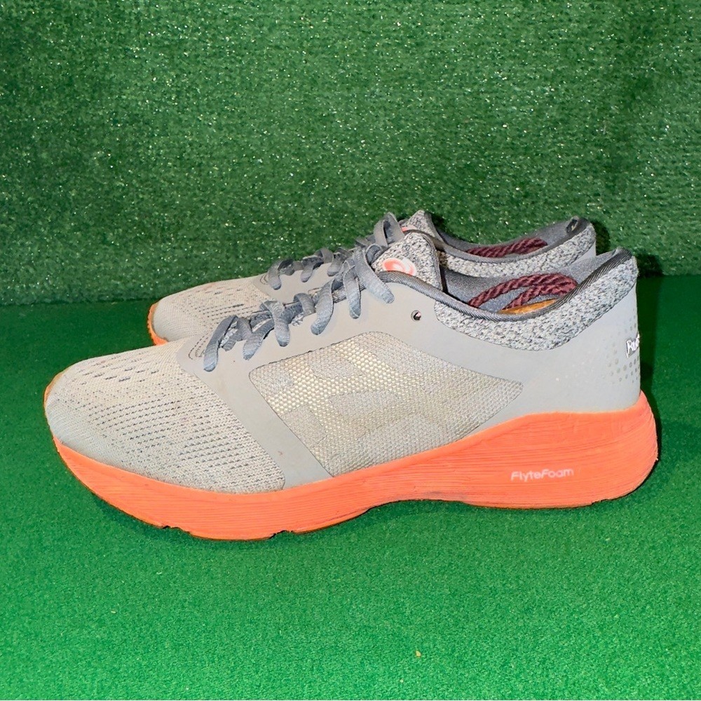 ASICS Road-Hawk FF Carbon Silver Flash Orange T7D7N Women’s Size 6