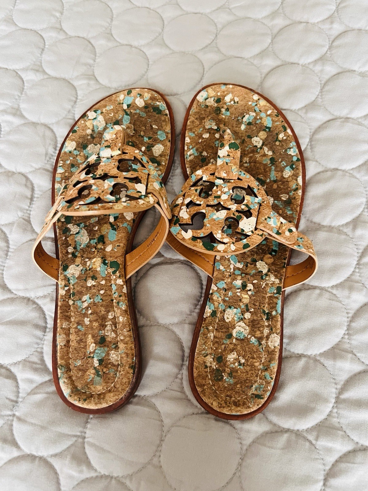 Tory Burch Women’s Leather Sandal Size 8 Multi-color Thong Style