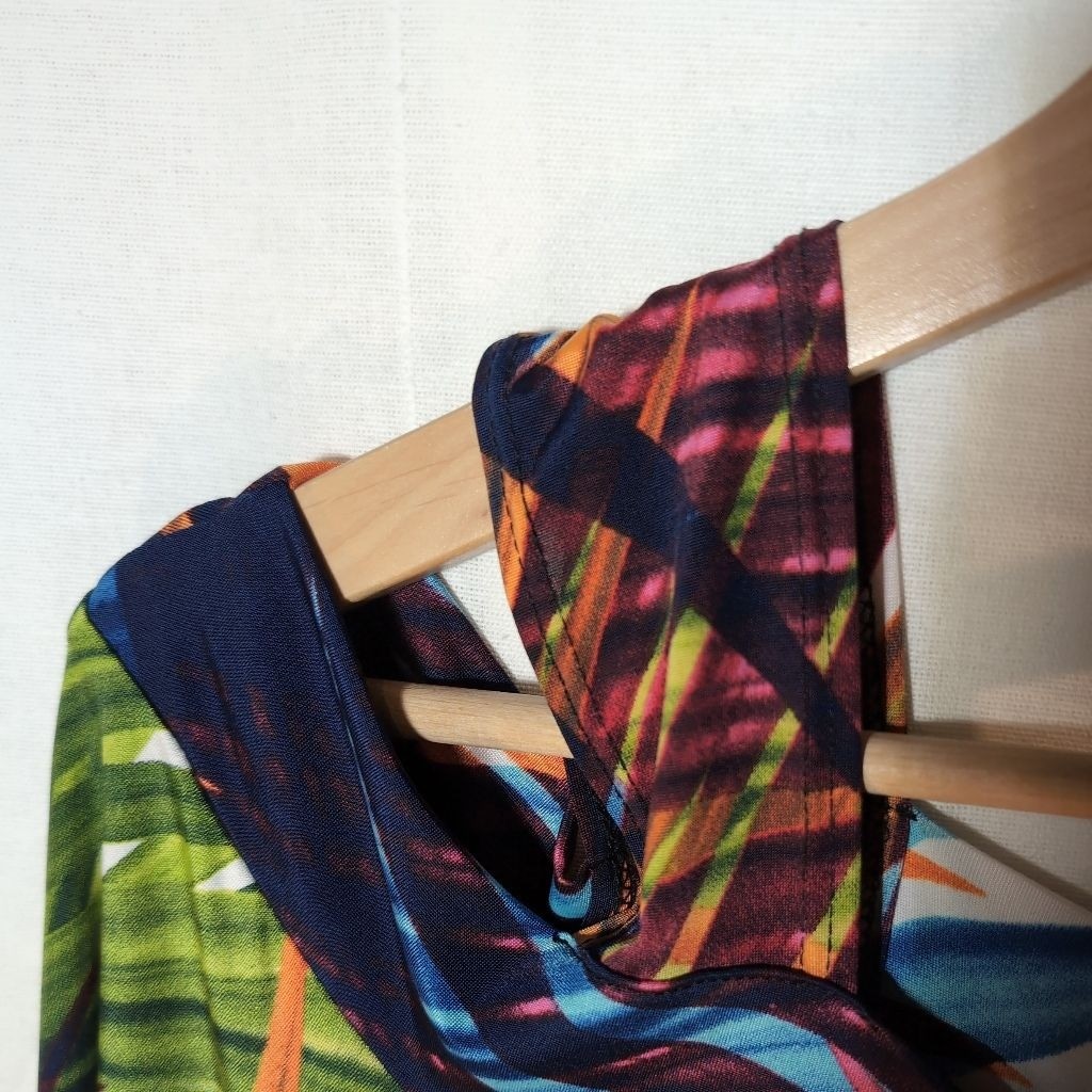 Pretty Woman Cold Shoulder Multicolored Top, Size Small, Polyester/Spandex Blend