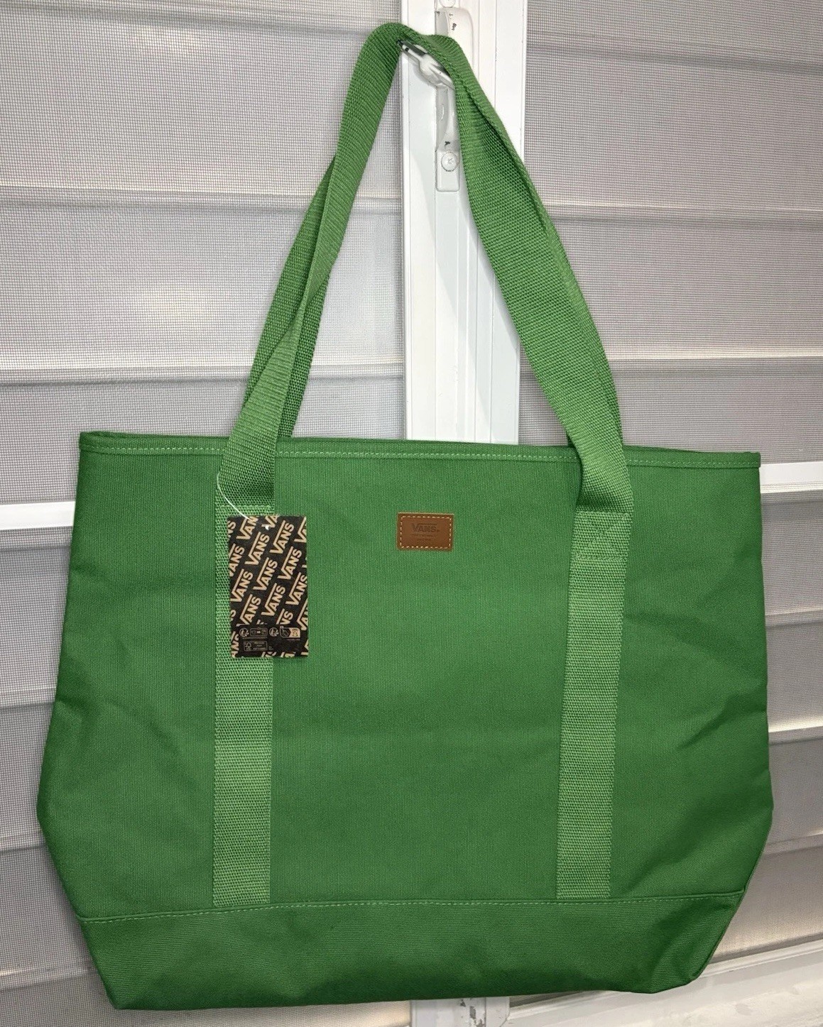 Vans Pergs Tote Bag Shoulder Fairway Green Canvas 15x16x7 MSRP $55 NWT