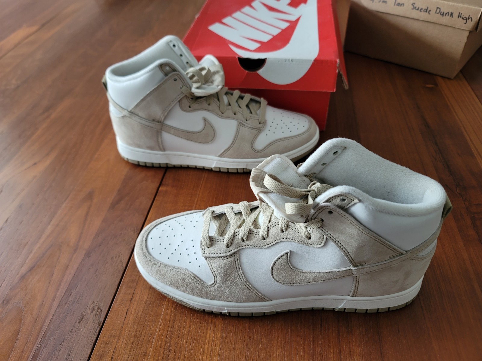 Size 9.5 – Nike Dunk High Sand Tan Suede Phantom / Limestone White DQ7679 001