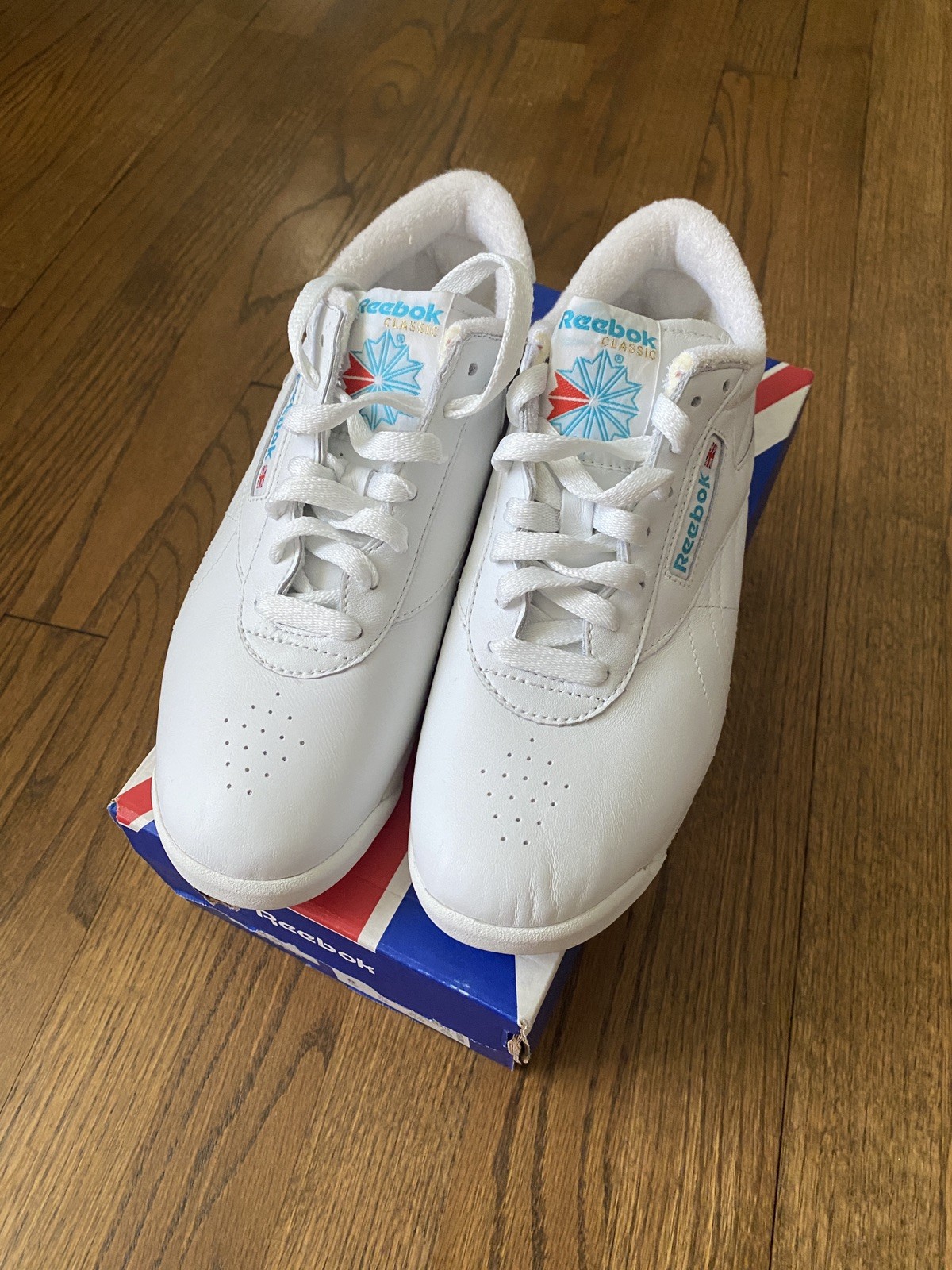 Vintage 1990’s Reebok Classic Freestyle Low Size 8 Women’s Sneakers White