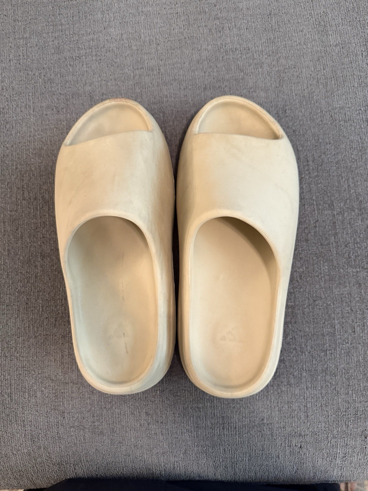 Used adidas Yeezy Slide Bone FZ5897 US Size 12, No Box