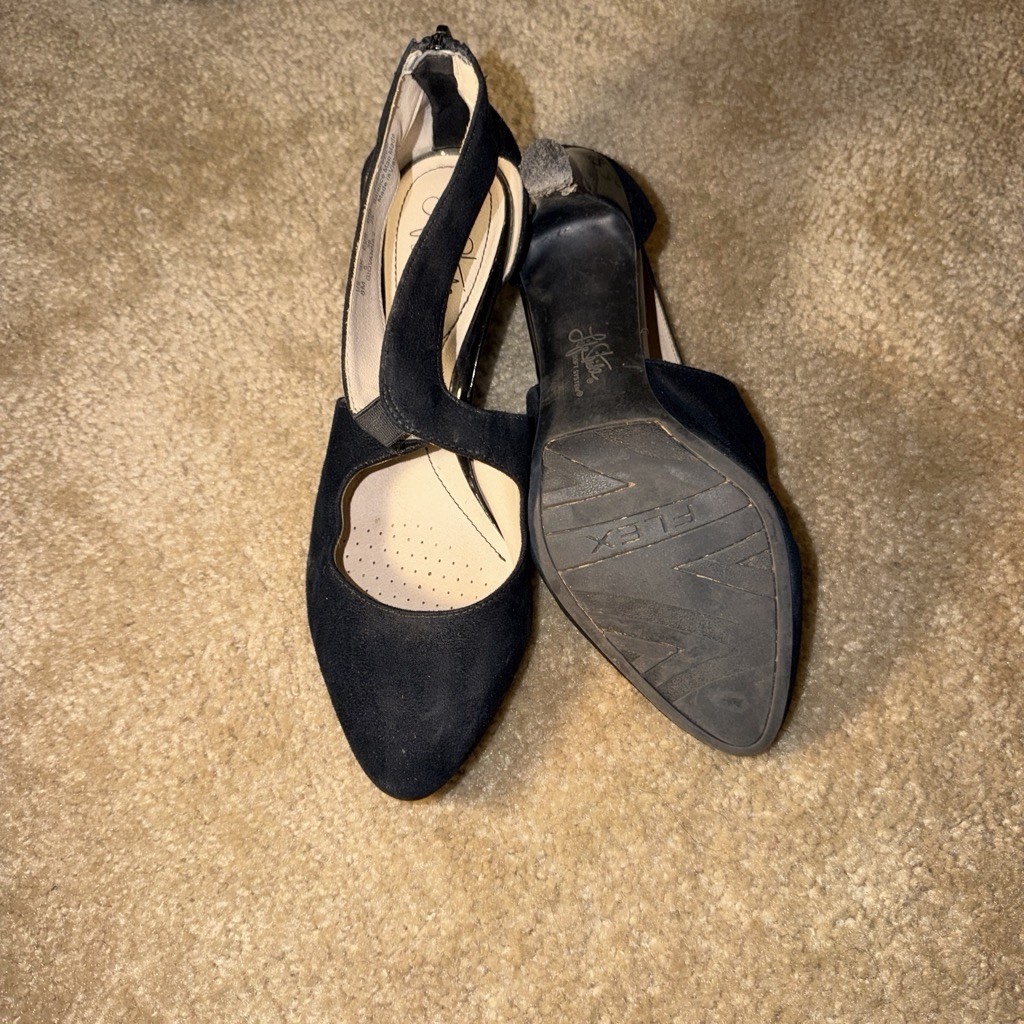 Life Stride Soft System Black Heel With Elastic Straps Woman’s 11 Med. Heel