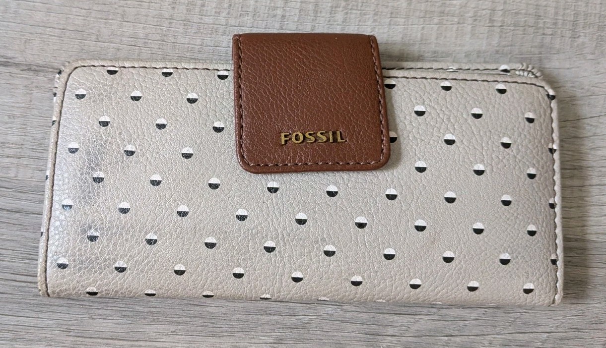 Fossil Madison Women’s Wallet Gray and Brown Polka Dot