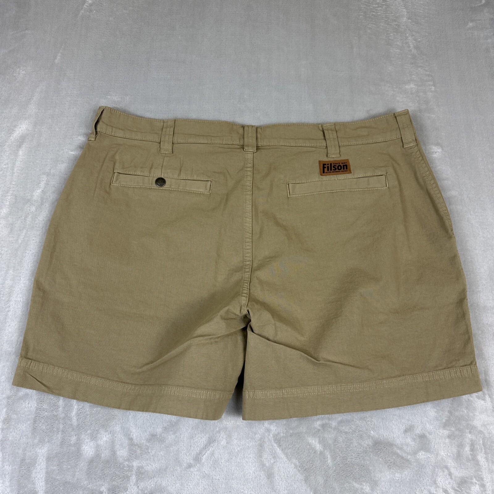 Filson Granite Mountain 6″ Shorts Men’s Size 38 20190979 Gray Khaki Beige