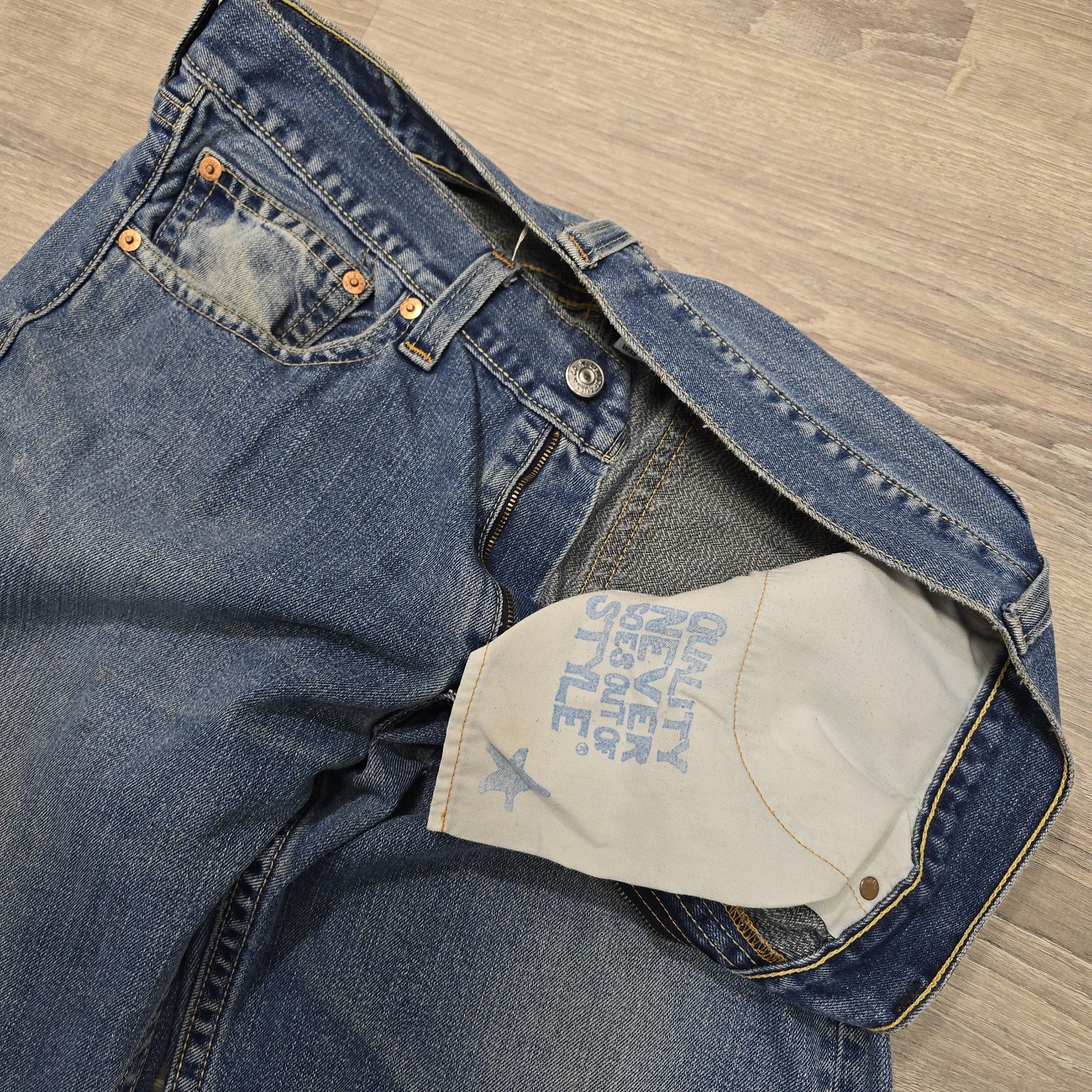 Vintage Levis Type 1 Jeans Loose Fit Blue Denim Red Tab 38×34 Quality Never Goes
