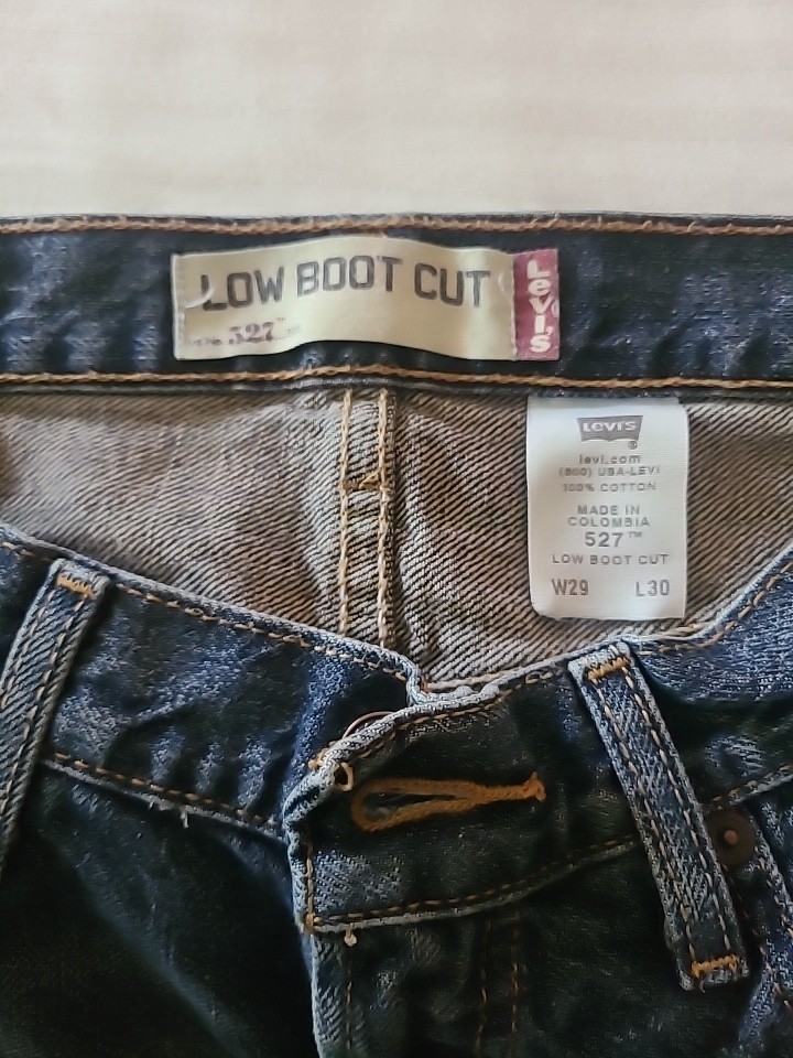 Vintage Levi’s Mens 527 Low Boot Cut Fit Jeans 29Wx30L Denim Dark Wash