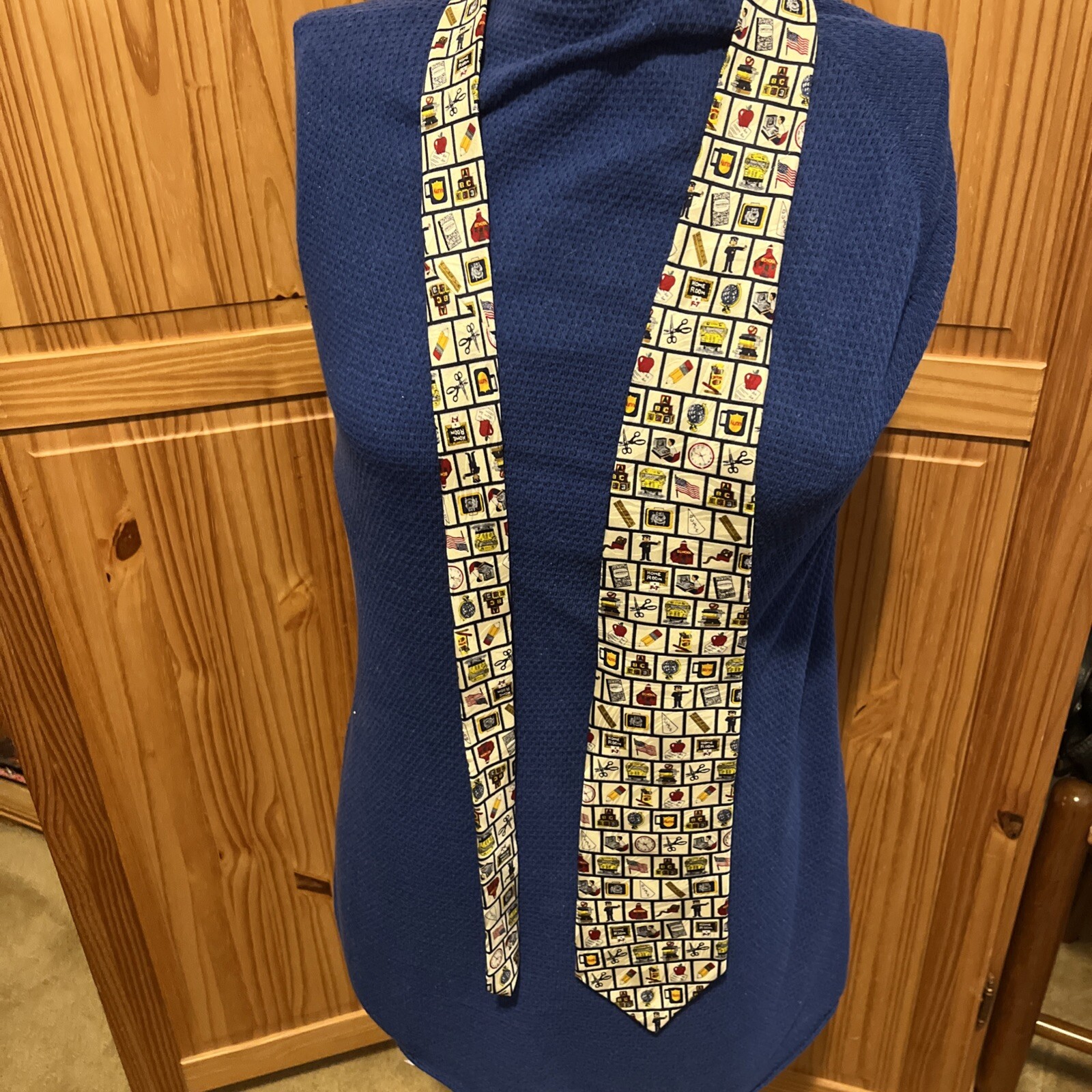 SCHOOL DAYS Design Silk 60″ Men’s Novelty Neck Tie made in USA Museum Artifacts