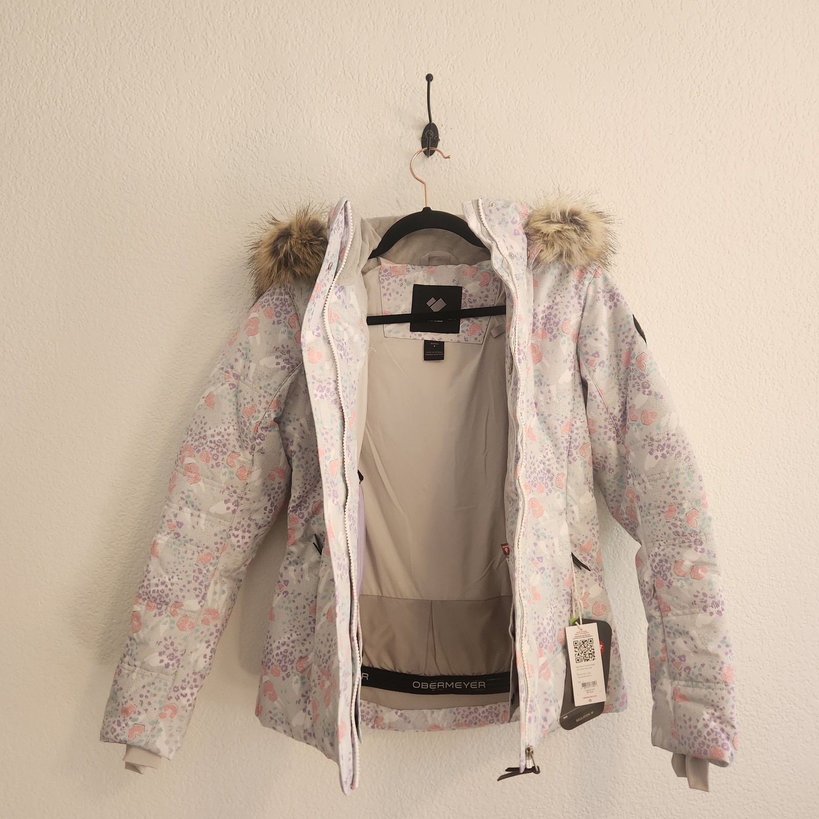 Obermeyer Women’s Size 4 Pastel Floral Faux Fur Snow Jacket NWT