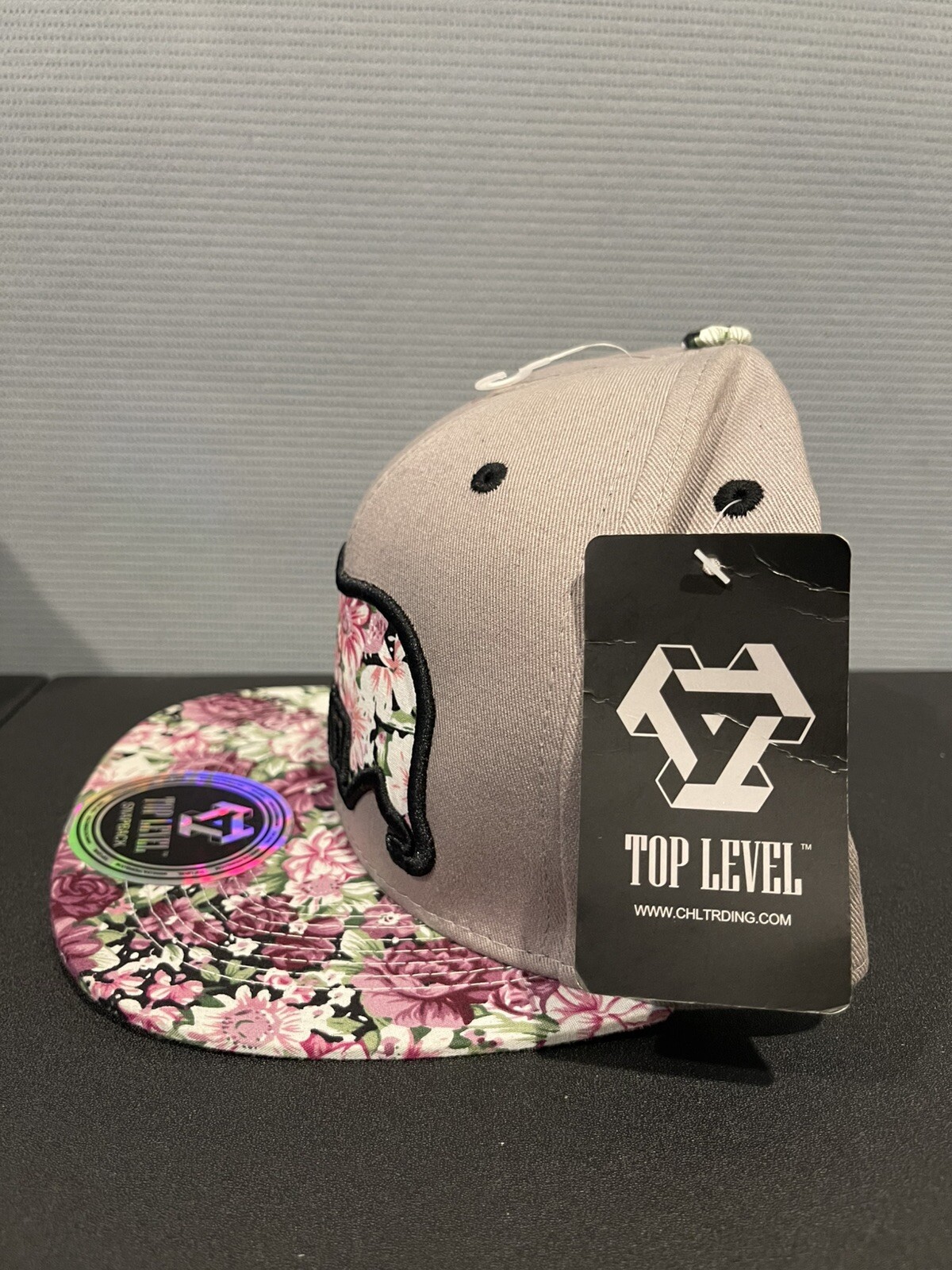 Top Level Mens California Republic Bear Snapback Cap Hat (Grey Flower)