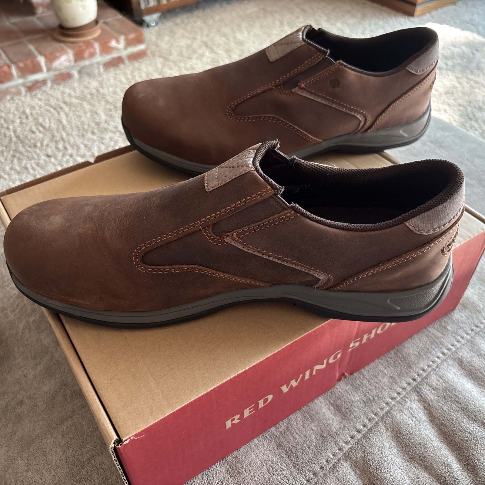 New Red Wing Men’s Size 14 D Non Metallic Hard Toe Toe ESD Slip-on work shoes