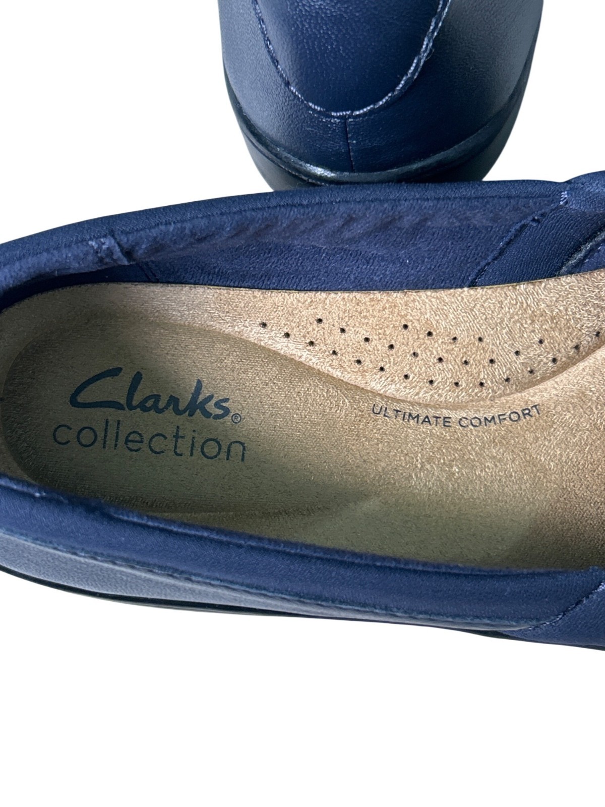 Clarks Cora Charm Flats Navy Slip-On Shoes Women’s 9 Ultimate Comfort Technology