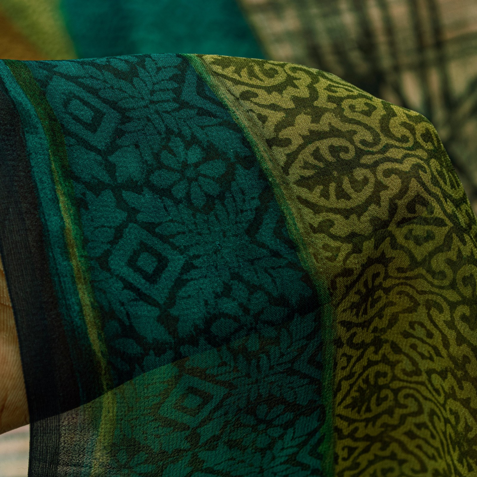 Sanskriti Vintage Pure Georgette Silk Sarees Abstract Printed Sari 5+Yd Fabric