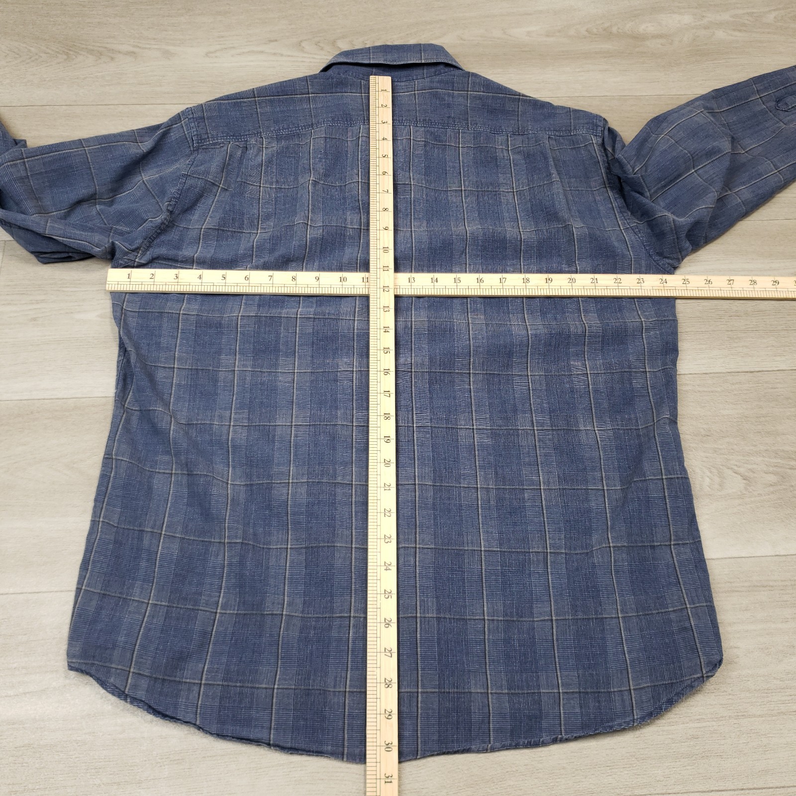 Stenstroms Button Up Shirt Men XL Fitted Blue Plaid Chambray Like Cotton Cutaway
