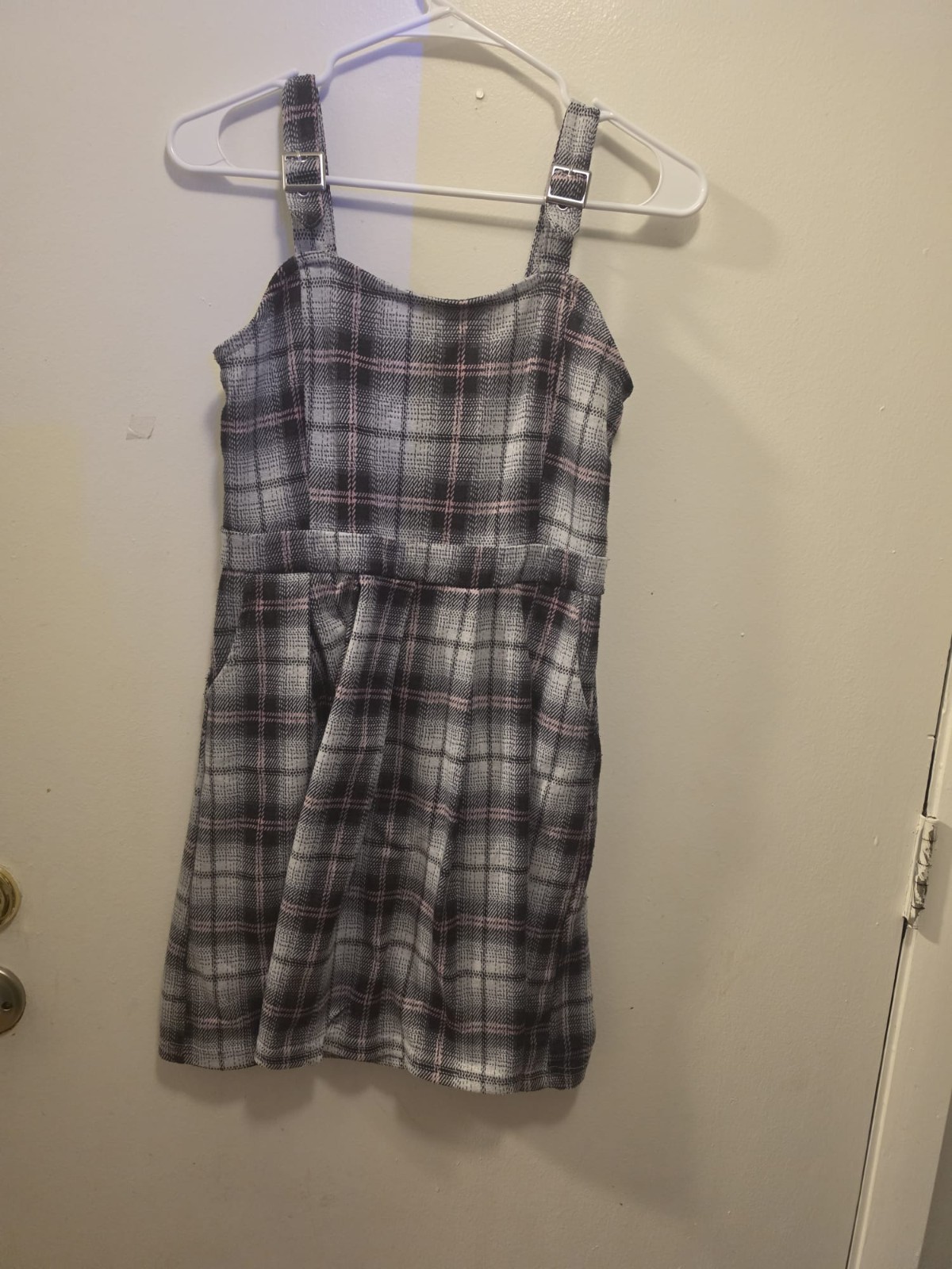Elegant Women’s Dress – Stylish, Comfortable, Perfect for Any Occasion