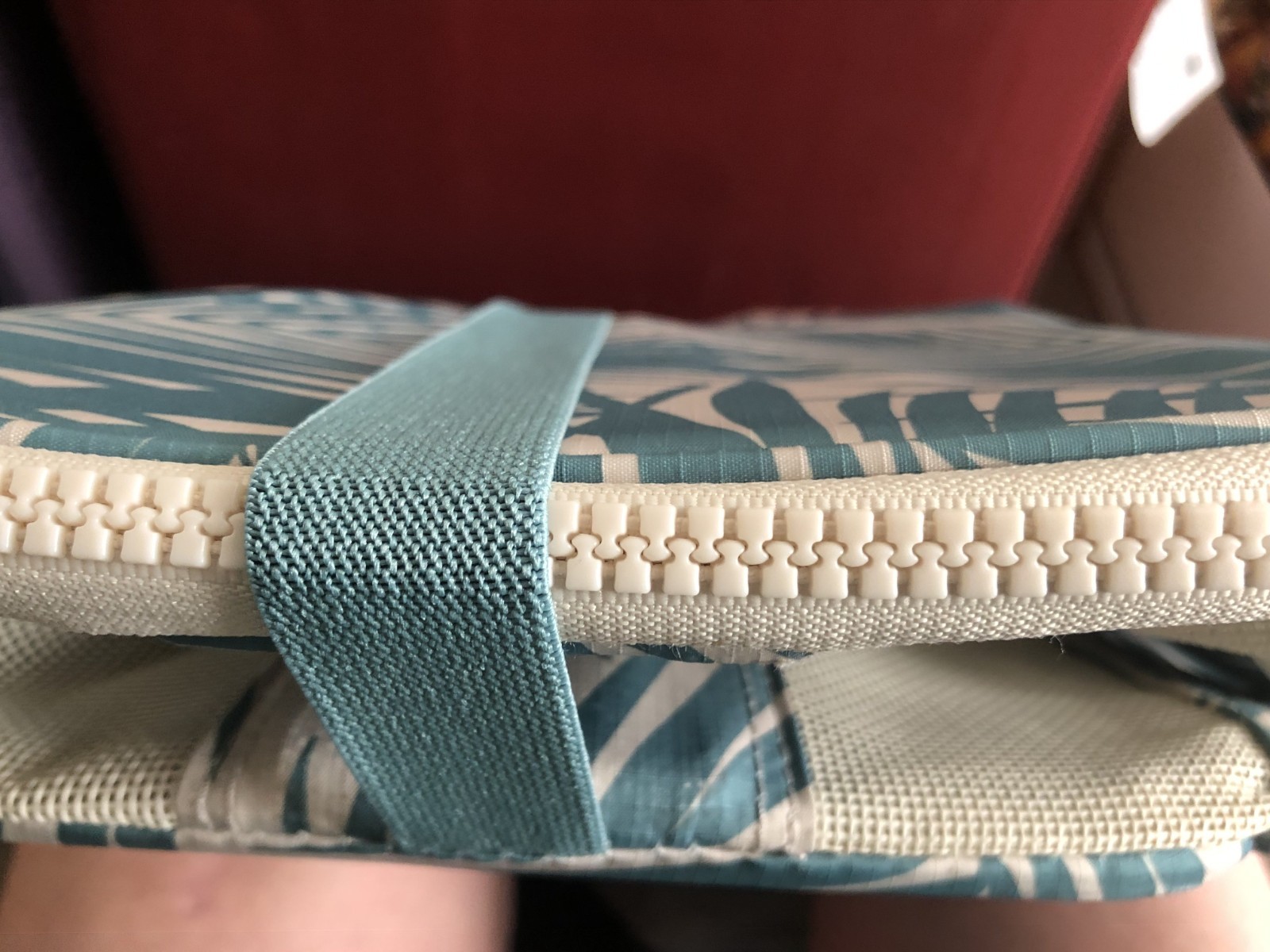 aloha clevermade collapsible beach tote Teal/Floral Design, New
