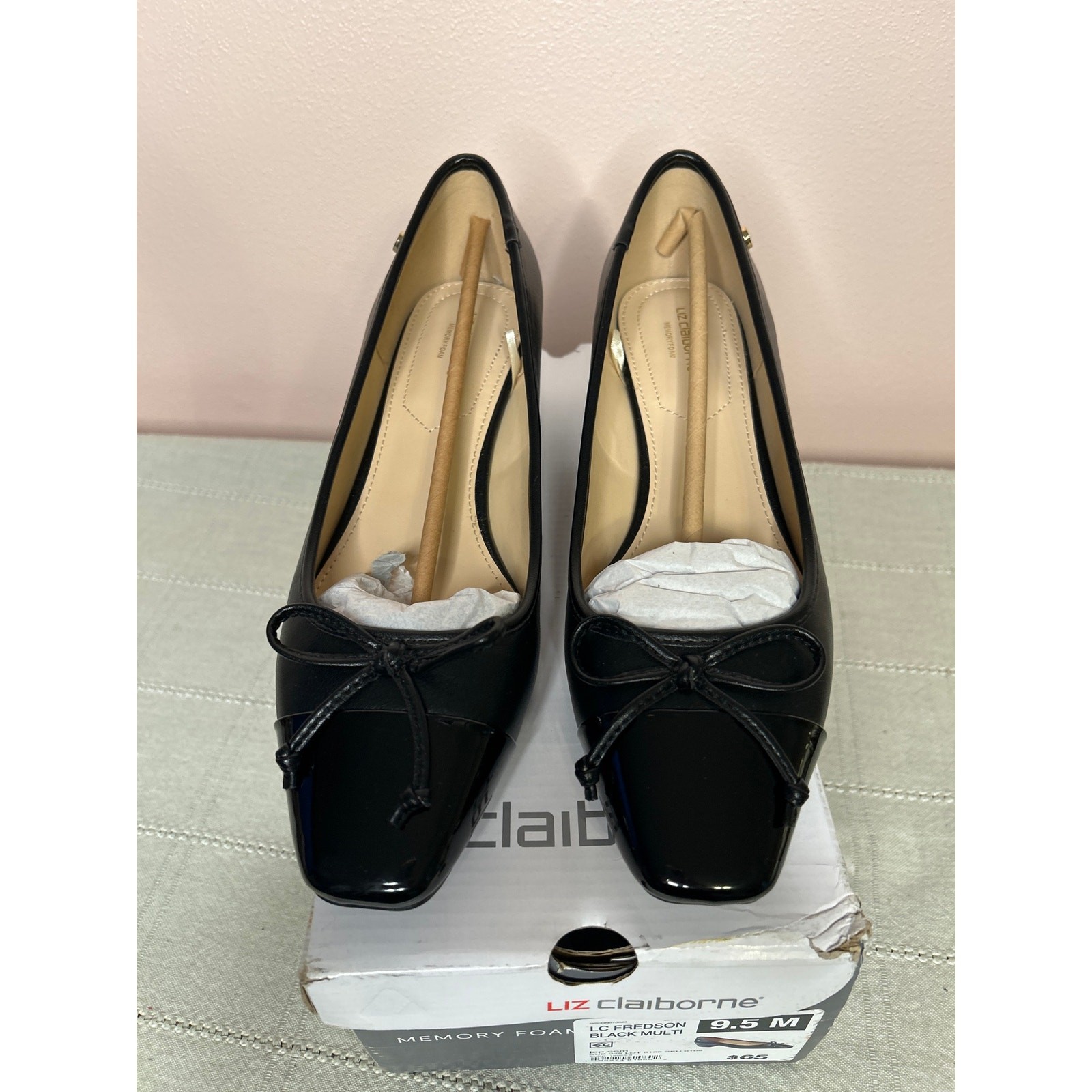 Liz Claiborne Fredson Cap Toe Block Heel Pump Black Multi Size 9.5 Bow Slip-On