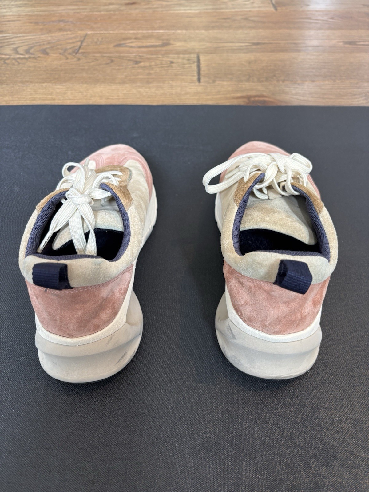 Tory Burch Good Luck Trainer NAT SUEDE in Beige/Navy/Pink Moon Size 9.5