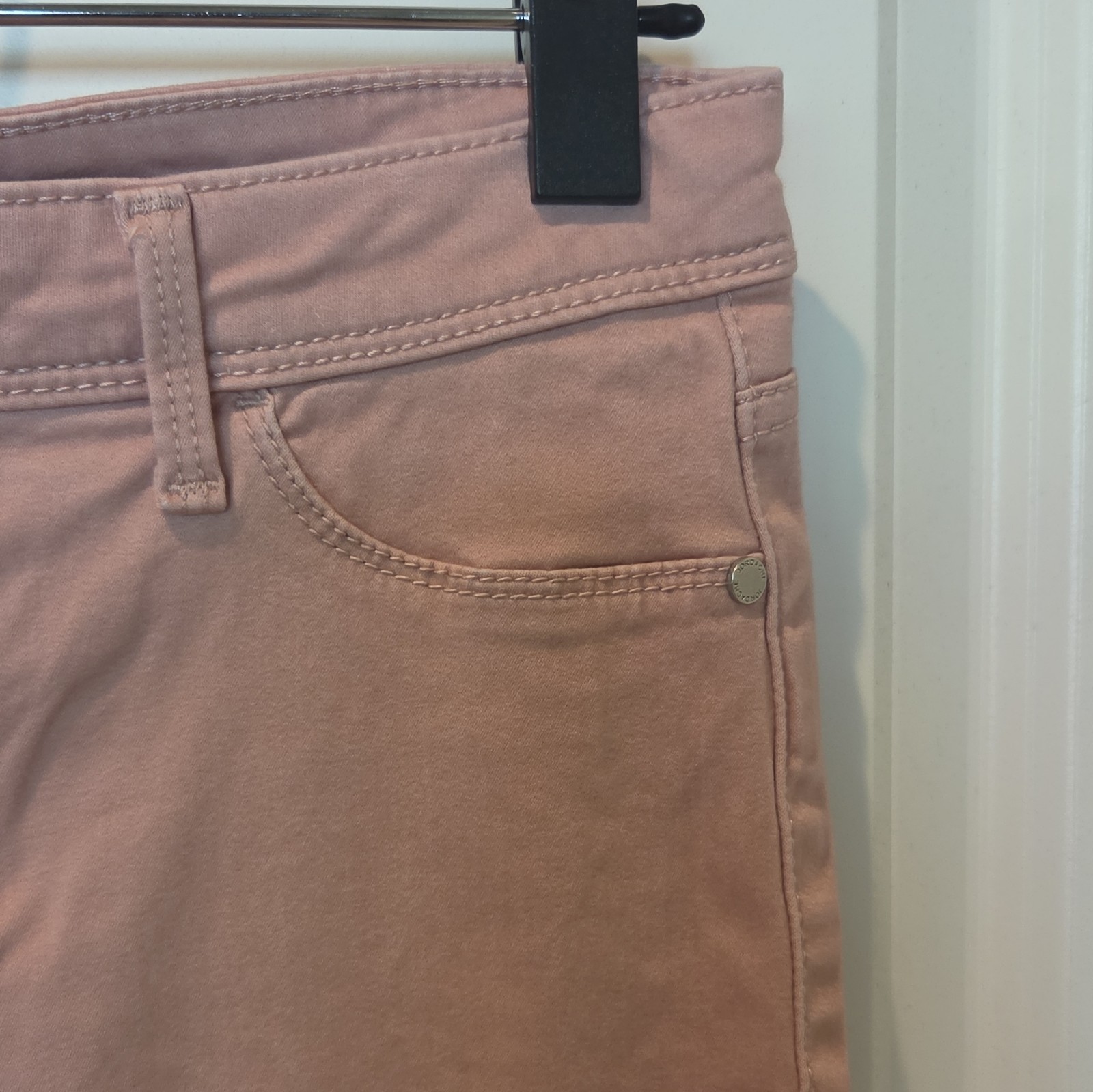 Jordache Skinny Jeans Size 6 D29