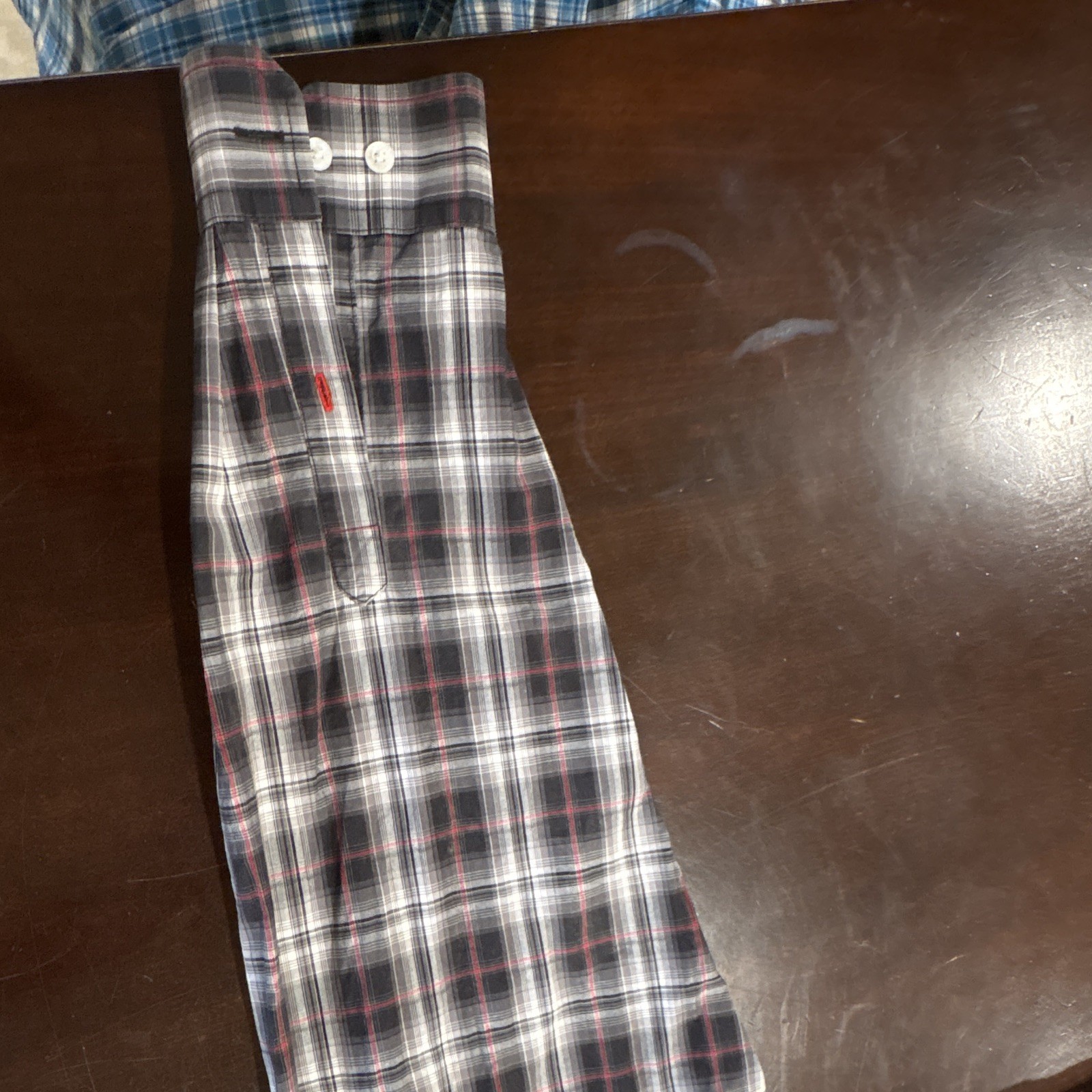 (3)Cinch Men’s L Plaid Button-Down Collared Button-Up Shirt