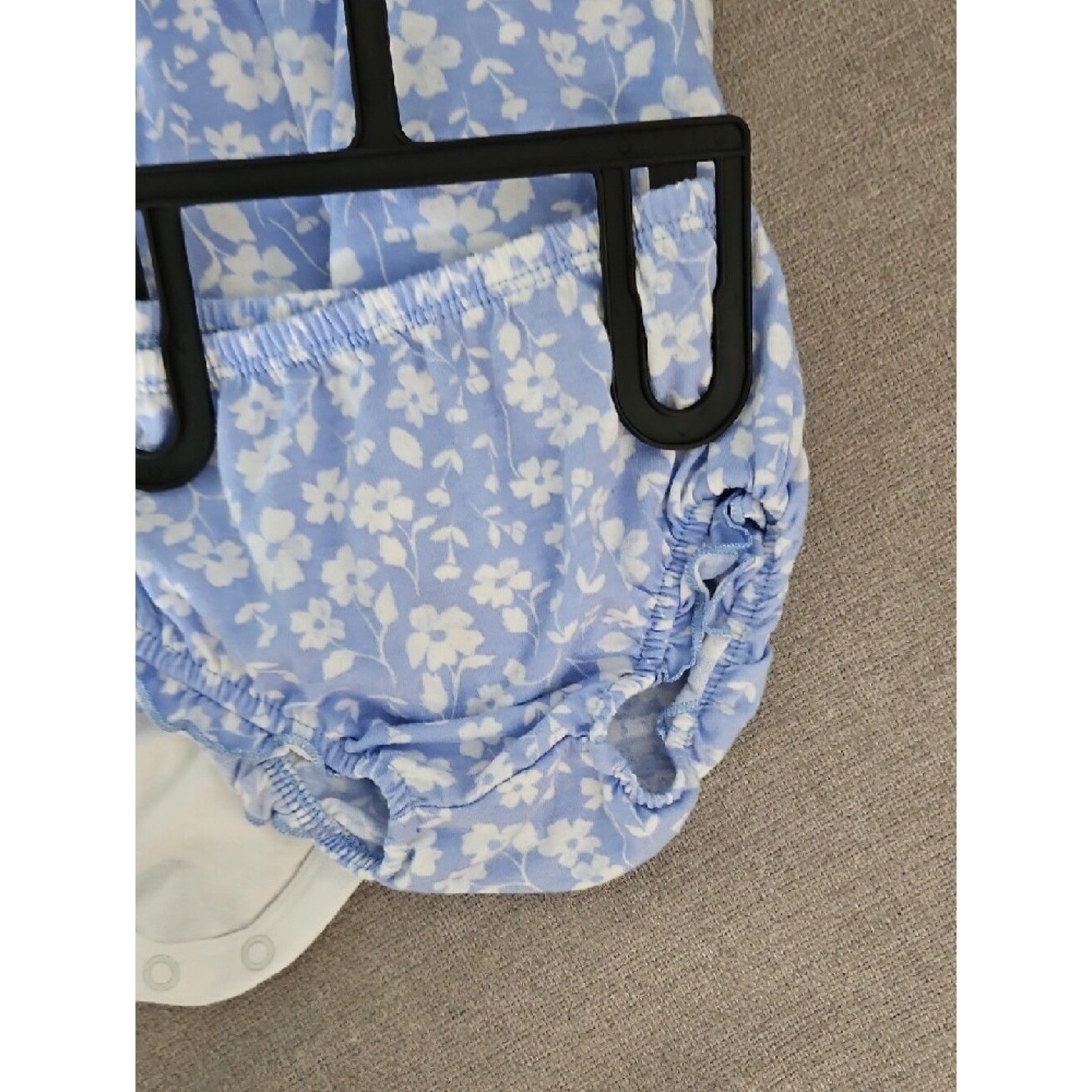 Carter’s 6-9 Months White Tank Bodysuit Light Blue Floral 3 pc lot girls