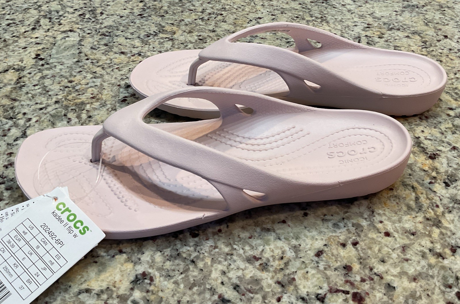 CROCS Women’s Sz 8/EUR 38 – 39 Kadee II BARELY PINK Flip-Flop 202492-6PI NWT