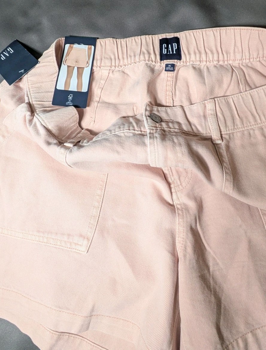 Gap Women’s Twill Short Button Zip Fly Elastic Back Waistband Patch Pockets XL