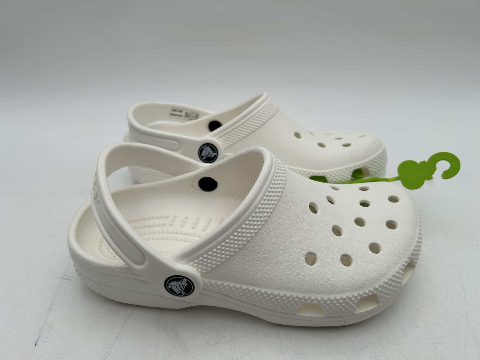 Crocs Classic Clogs White, US W4/M2