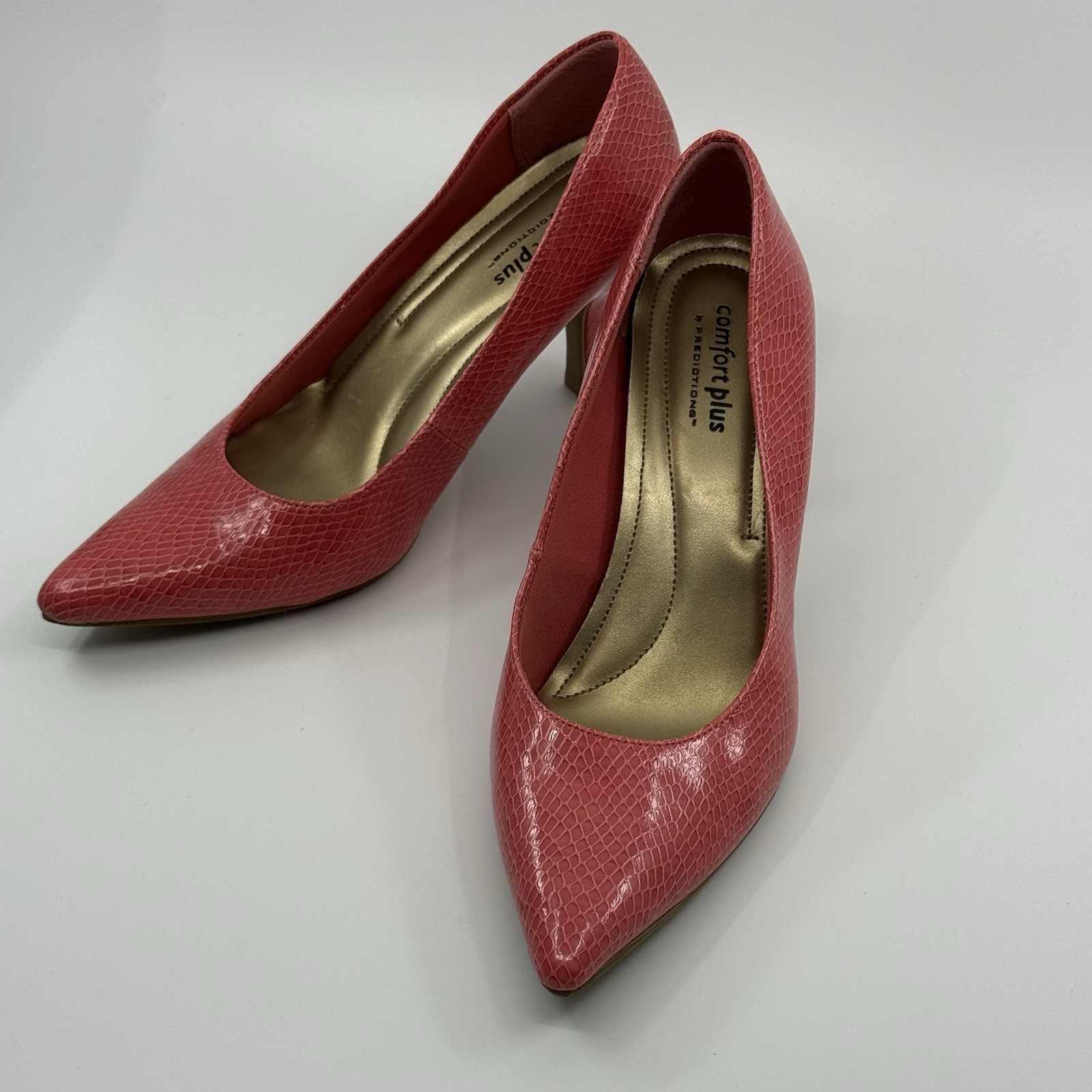 Comfort Plus By Predictions Womens Snake Print Pink Pointed-Toe Pumps Size 7M