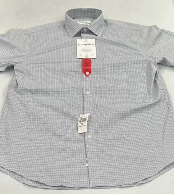 Calvin Klein Men’s Wrinkle Free Dress Shirt, Blue, Size M (15-15.5, 36/37)