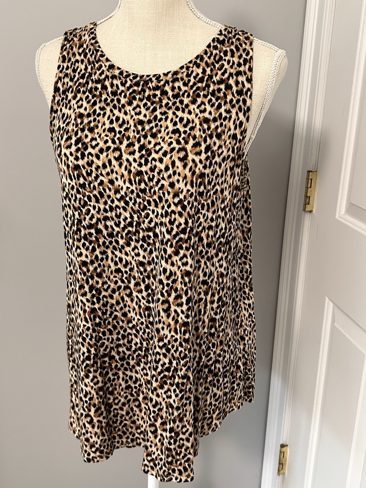 OLD NAVY LUXE~LARGE~BLACK & BROWN ANIMAL PRINT PULLOVER SLEEVELESS SWING TOP~L