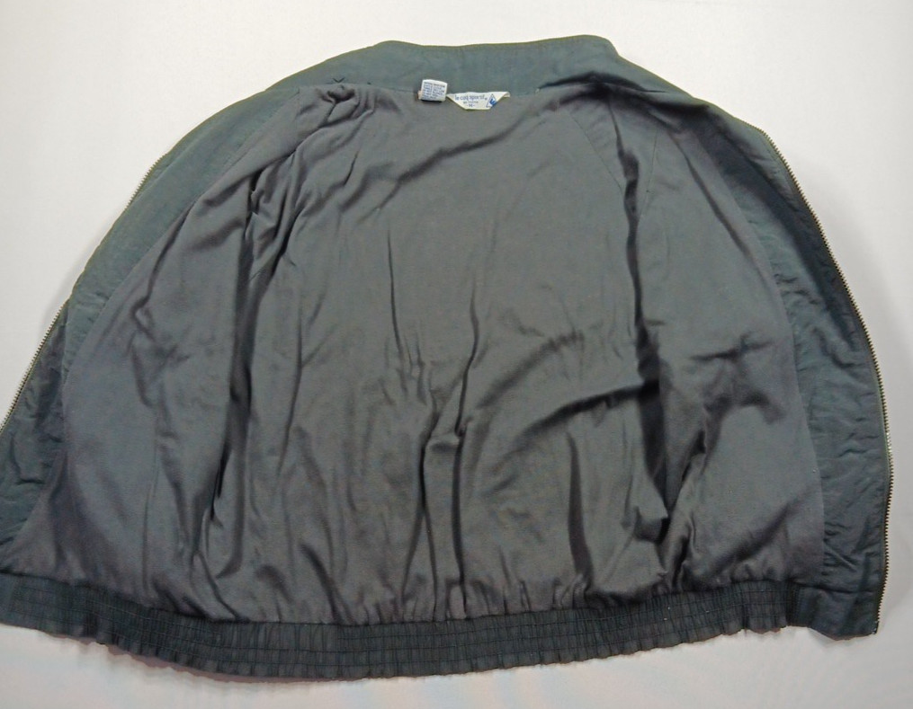 Le coq sportif Vintage Lined Jacket Men’s Med. Full Zip Sport Windbreaker
