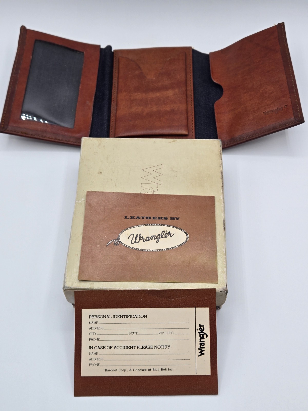 Vintage Wrangler Genuine Leather Trifold Wallet Brown w/ Box USA Made NOS