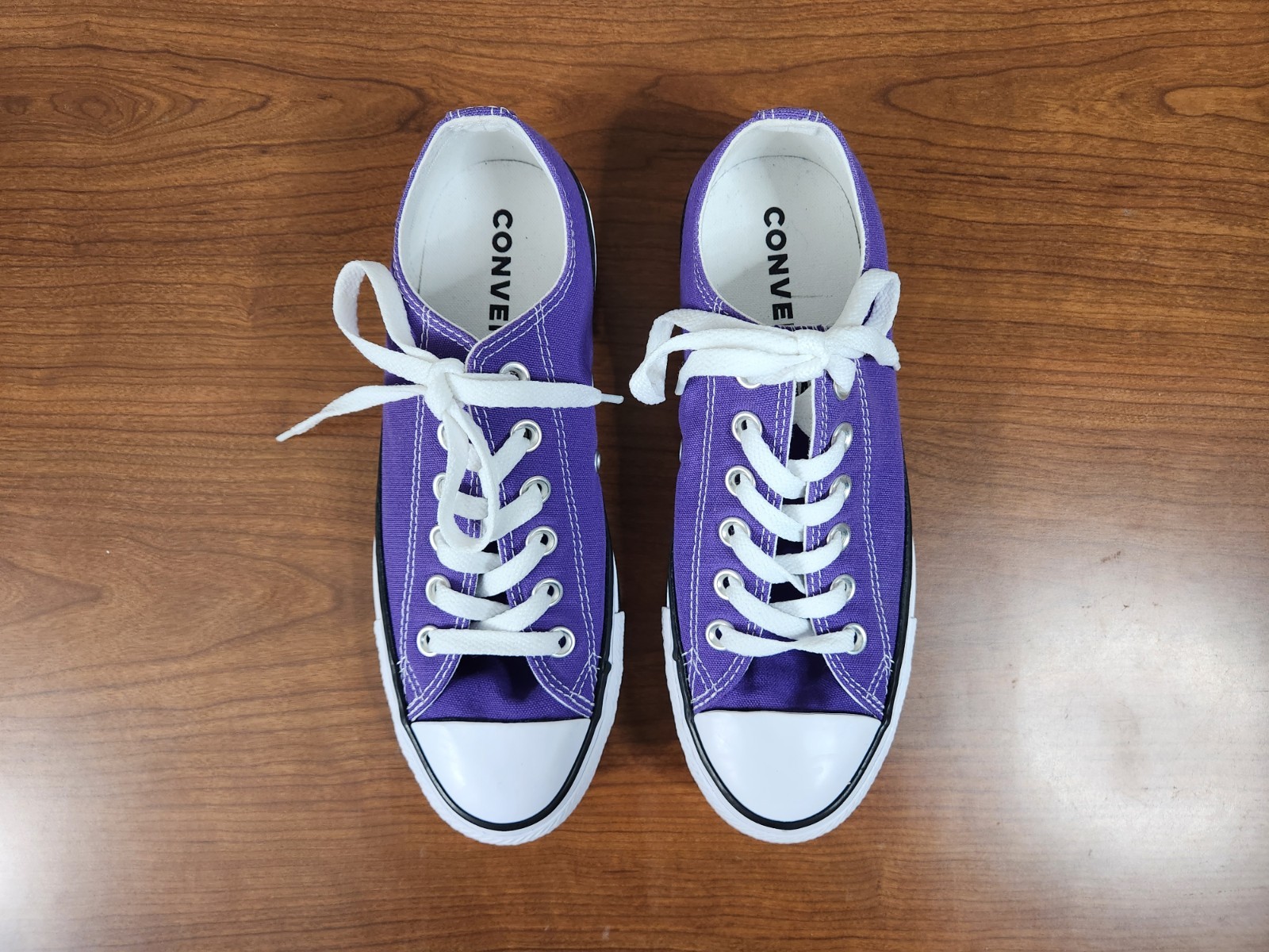 Converse Chuck Taylor All Star Low Electric Purple Shoes 137837F Men 5 Women 7