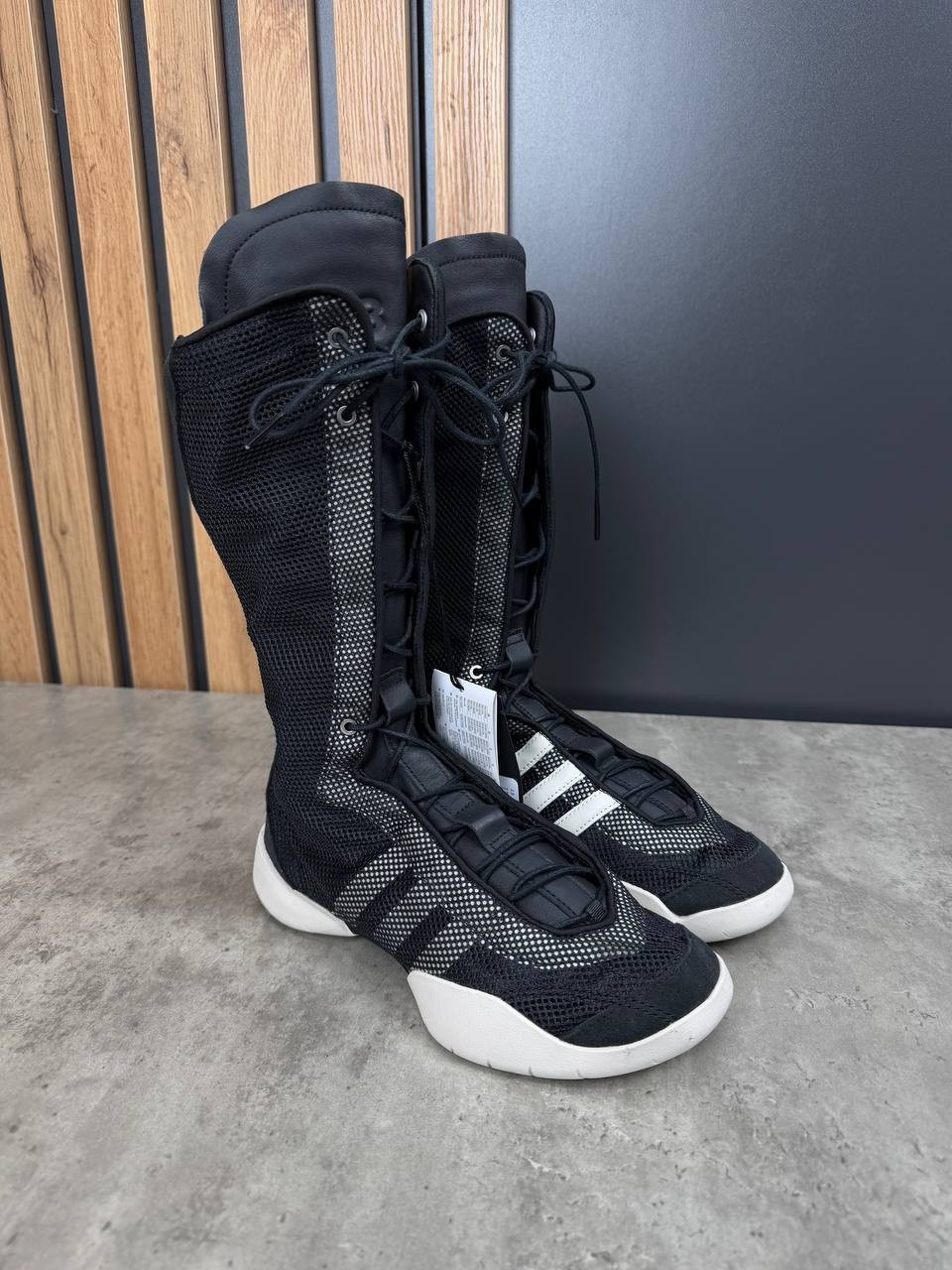Adidas Y-3 Regu Boot Black/Talc Size 37 1/3