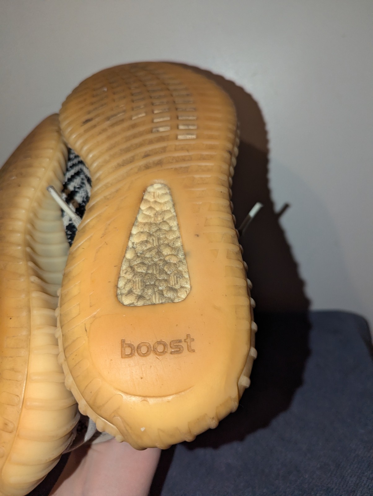 Adidas Yeezy Boost 350 V2 Zebra Mens Size 10 CP9654 White Black Sneakers