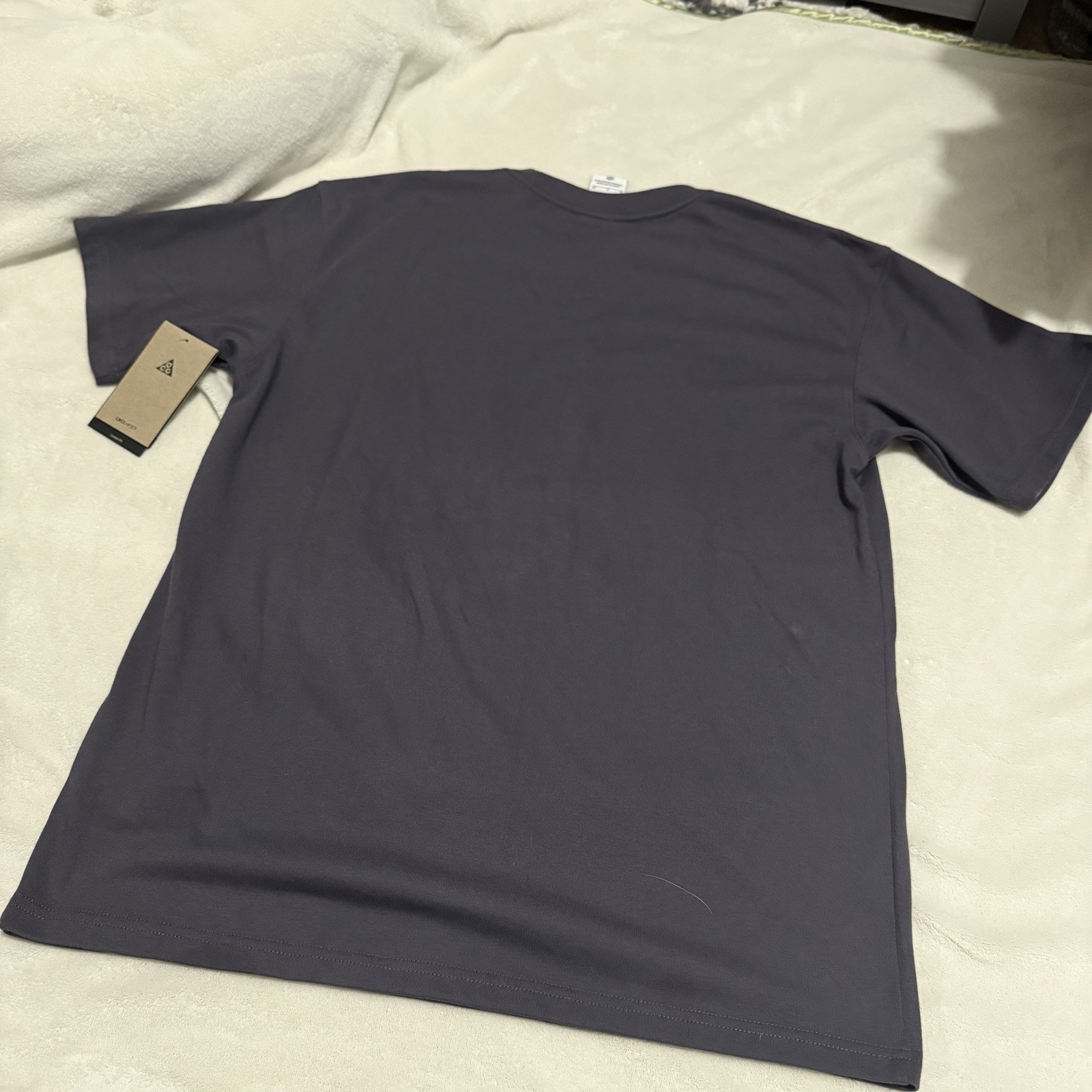 Nike ACG Men’s Gray Graphic Print Logo Crew Neck Short Sleeve T-Shirt 2XL