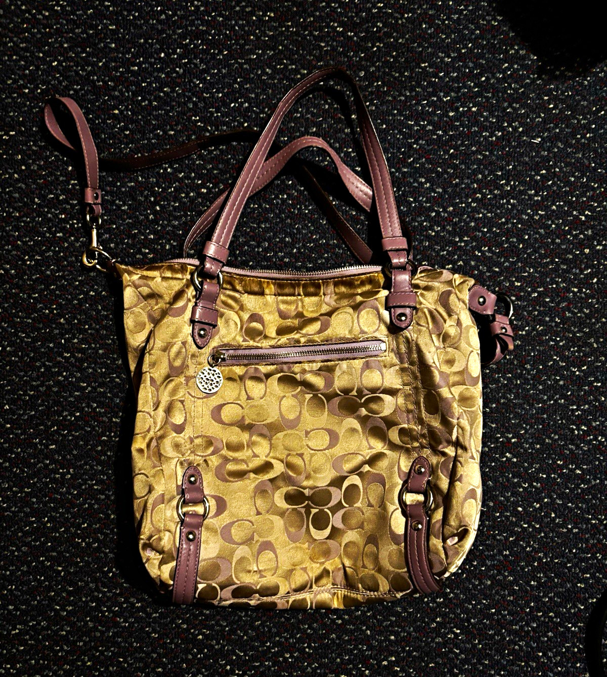 Coach Signature Medium Tote Shoulder Bag Beige/Brown Zip Top, Strap, Gold