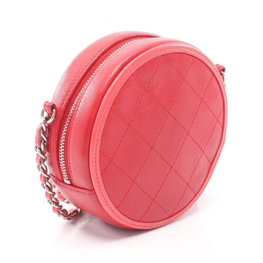 CHANEL Bag: Matelasse Round Shoulder Red/Pink Lambskin W12H12D5m;