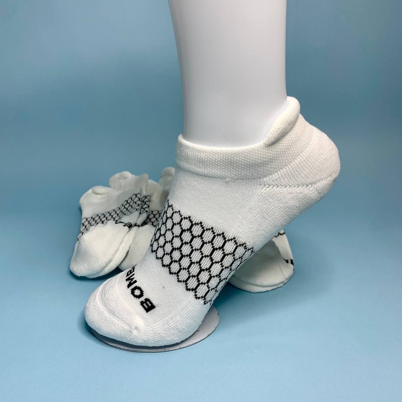 Bombas Women’s Ankle Socks 4 Pair Pack White Black Size S Small M L Multi Size